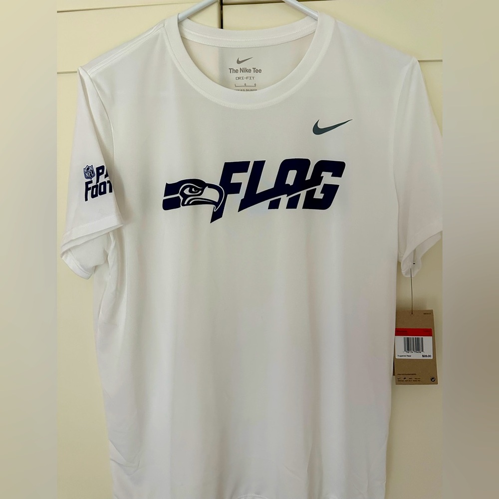 Nike Women’s White and Blue Seahawks Flag Football Dri Fit Tee NWT